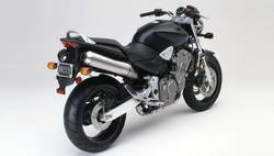 �������� Honda CB 900F Hornet