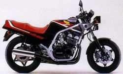 �������� Honda CBR 400F