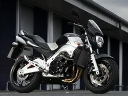 Suzuki GSR 600S 2006