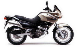 Suzuki XF 650 Freewind 2000